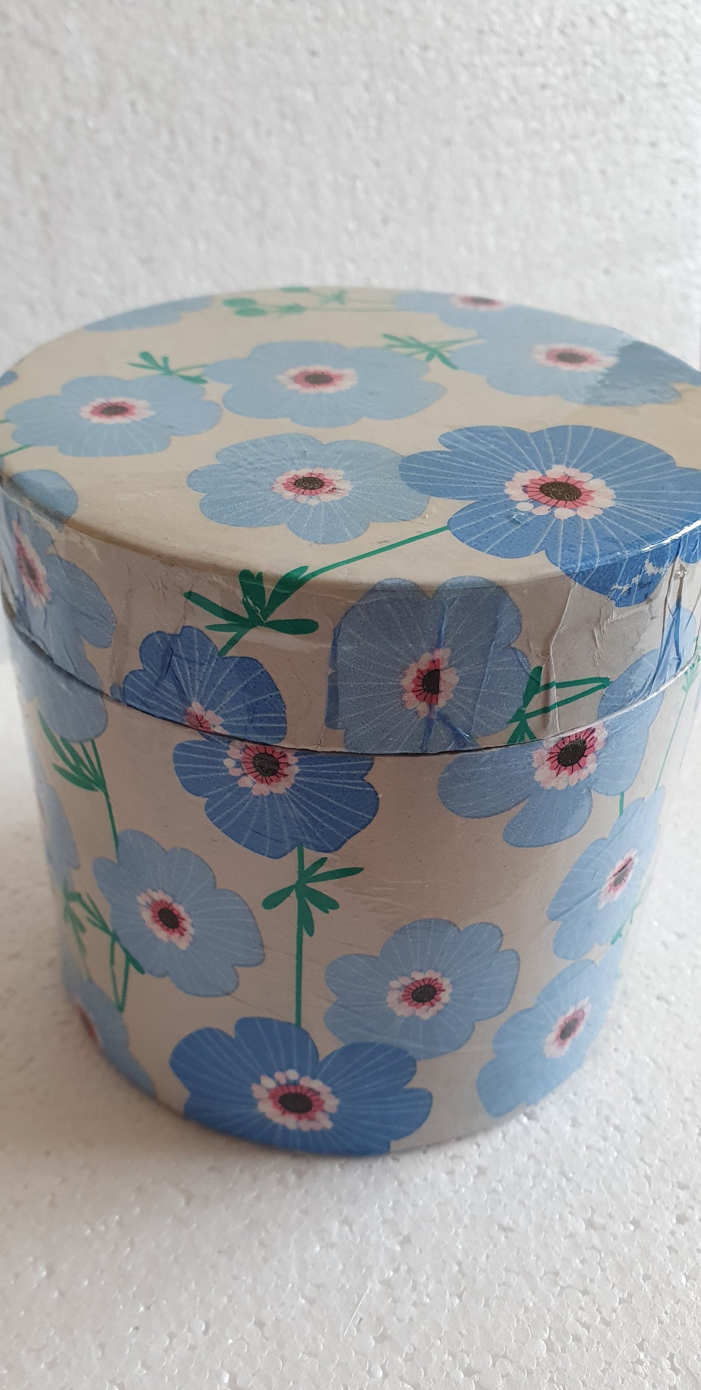 Decoupage Blue White Flowers Round Gift Keepsake Box Gift