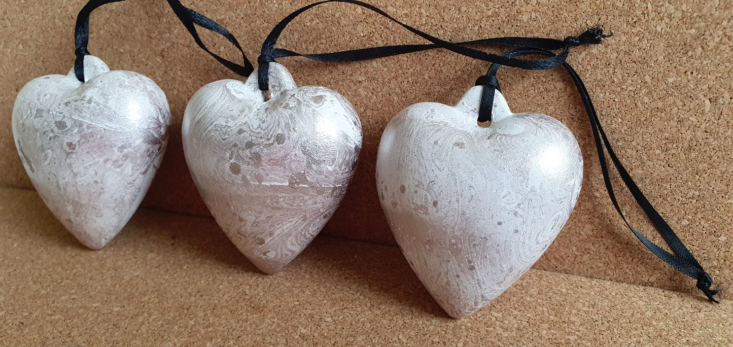 Set Of 3 Metallic Rose Gold Marbelled Ceramic Hearts Room Hanging Home Decor Gift
