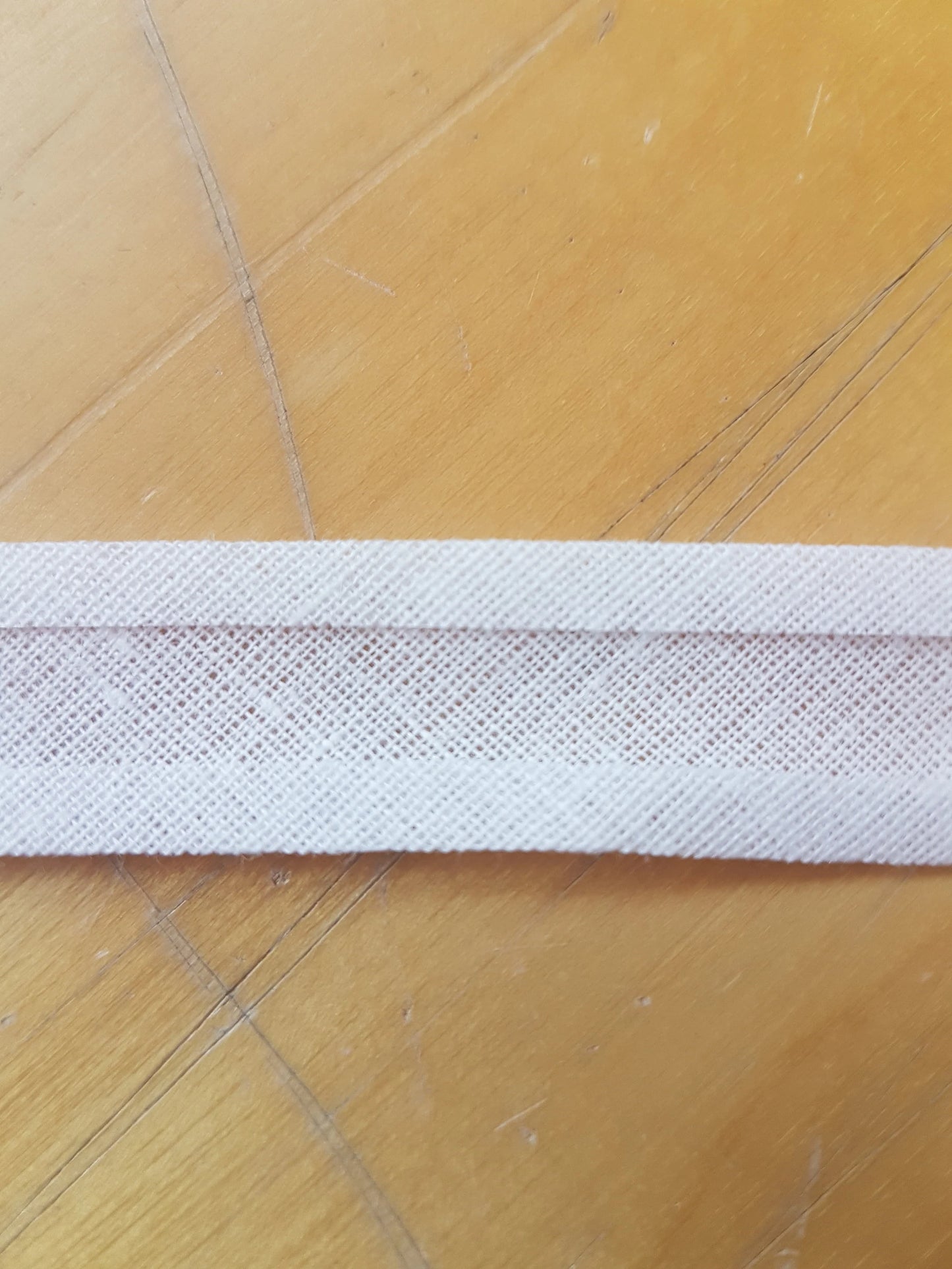 White Bias Binding 1.5cm per metre