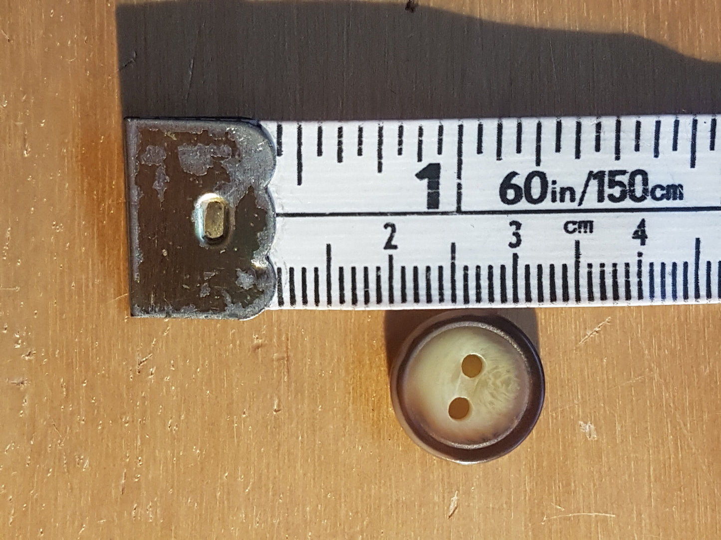 12 Round Buttons Beige Brown Plastic 1cm