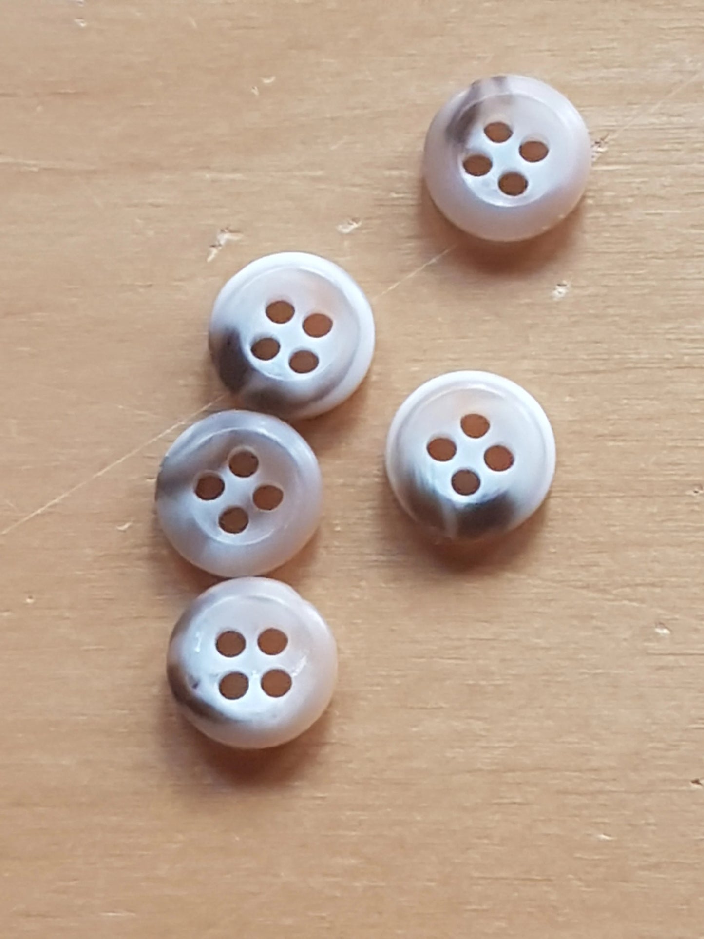 5 Round Buttons Brown Beige Plastic 0.75cm