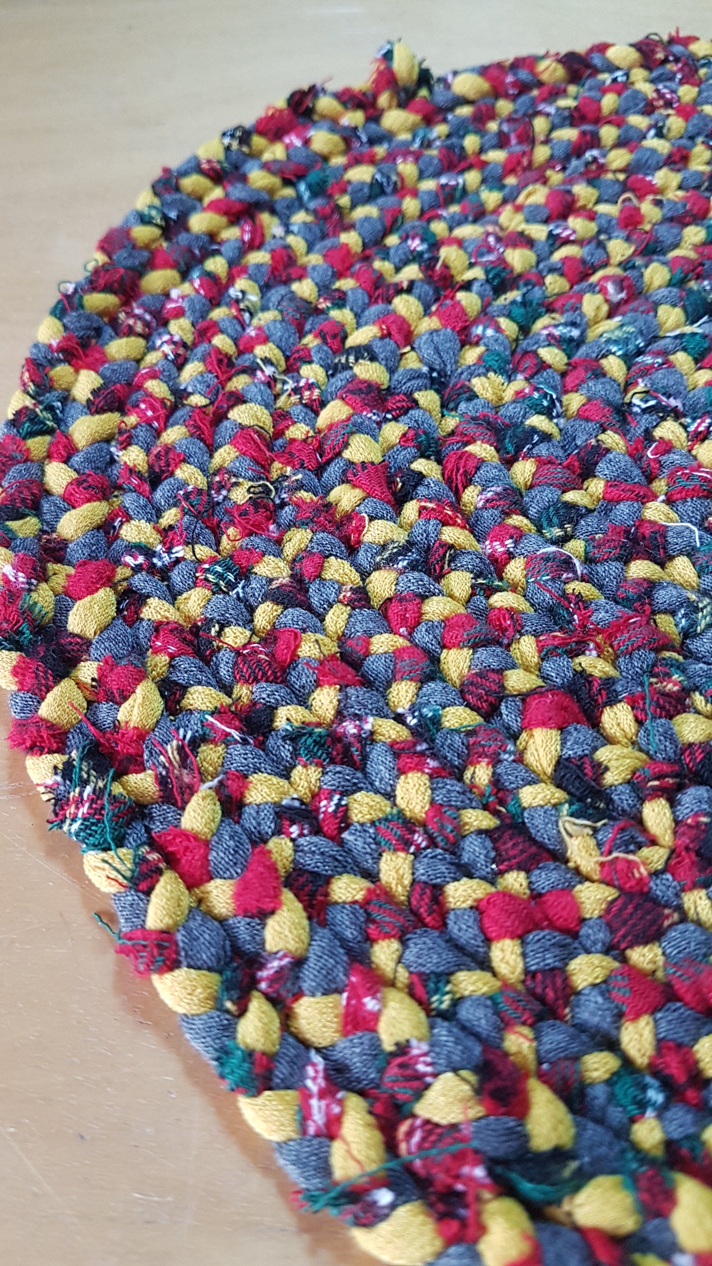 Handmade Braided Coaster Grey Red Yellow Tartan