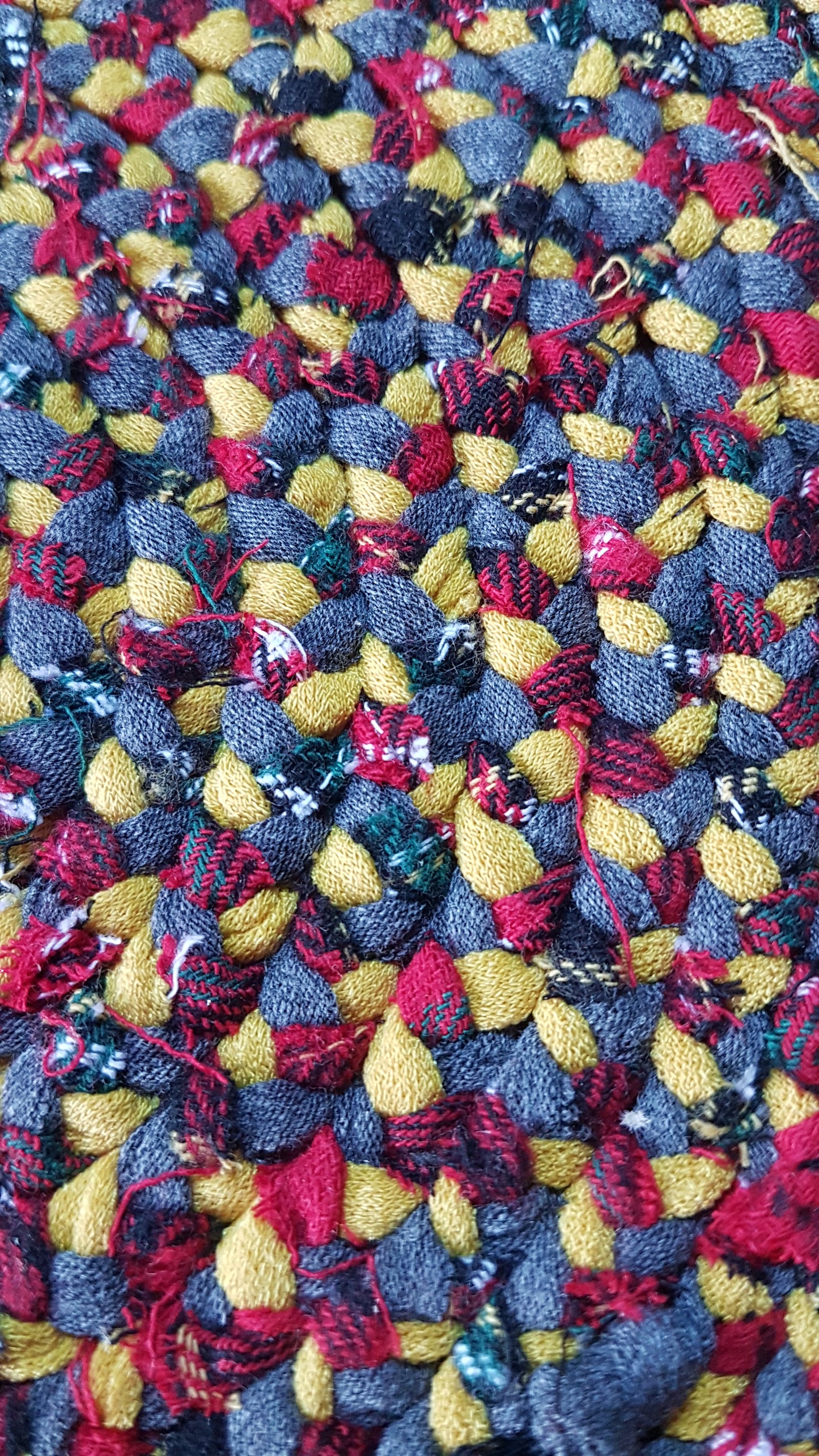 Handmade Braided Coaster Grey Red Yellow Tartan