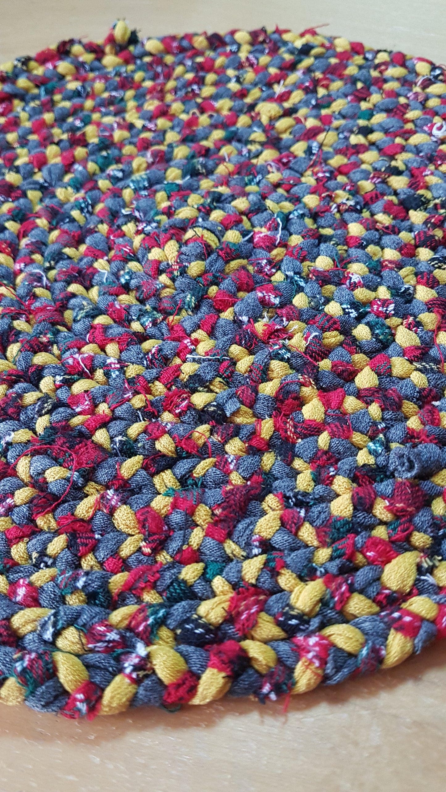 Handmade Braided Coaster Grey Red Yellow Tartan