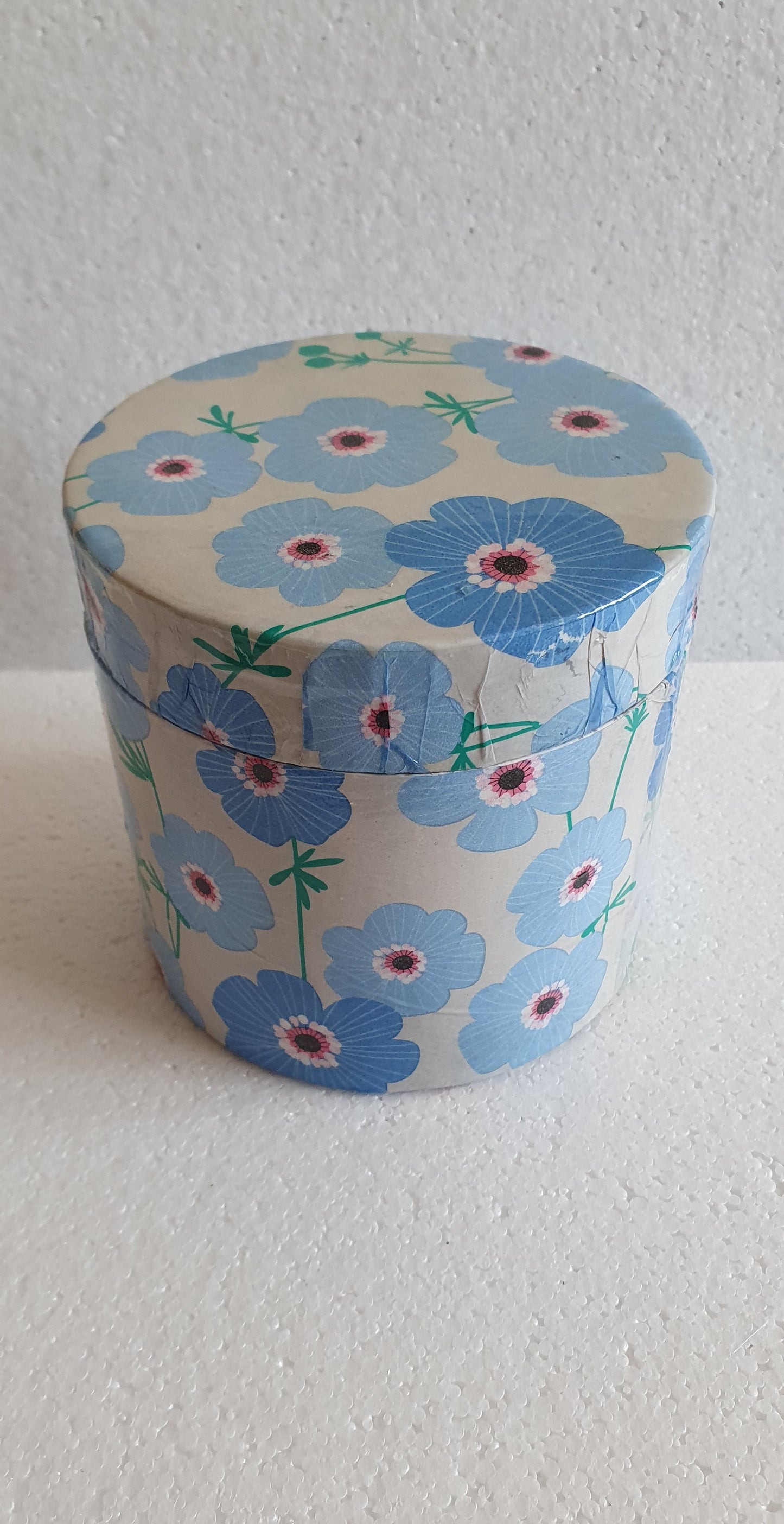 Decoupage Blue White Flowers Round Gift Keepsake Box Gift