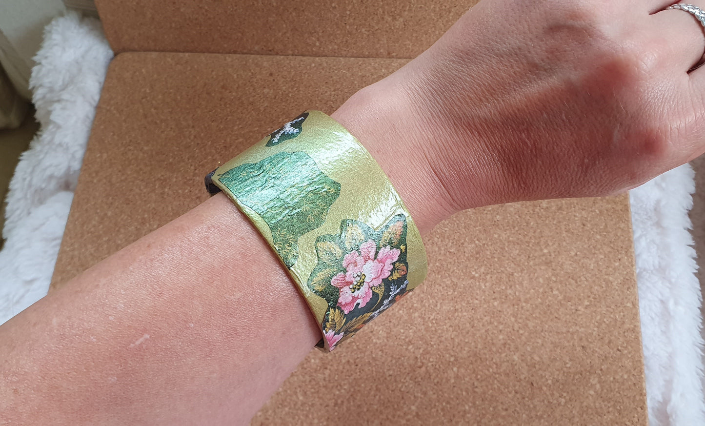 Gold Black Decoupage Chunky Bangle