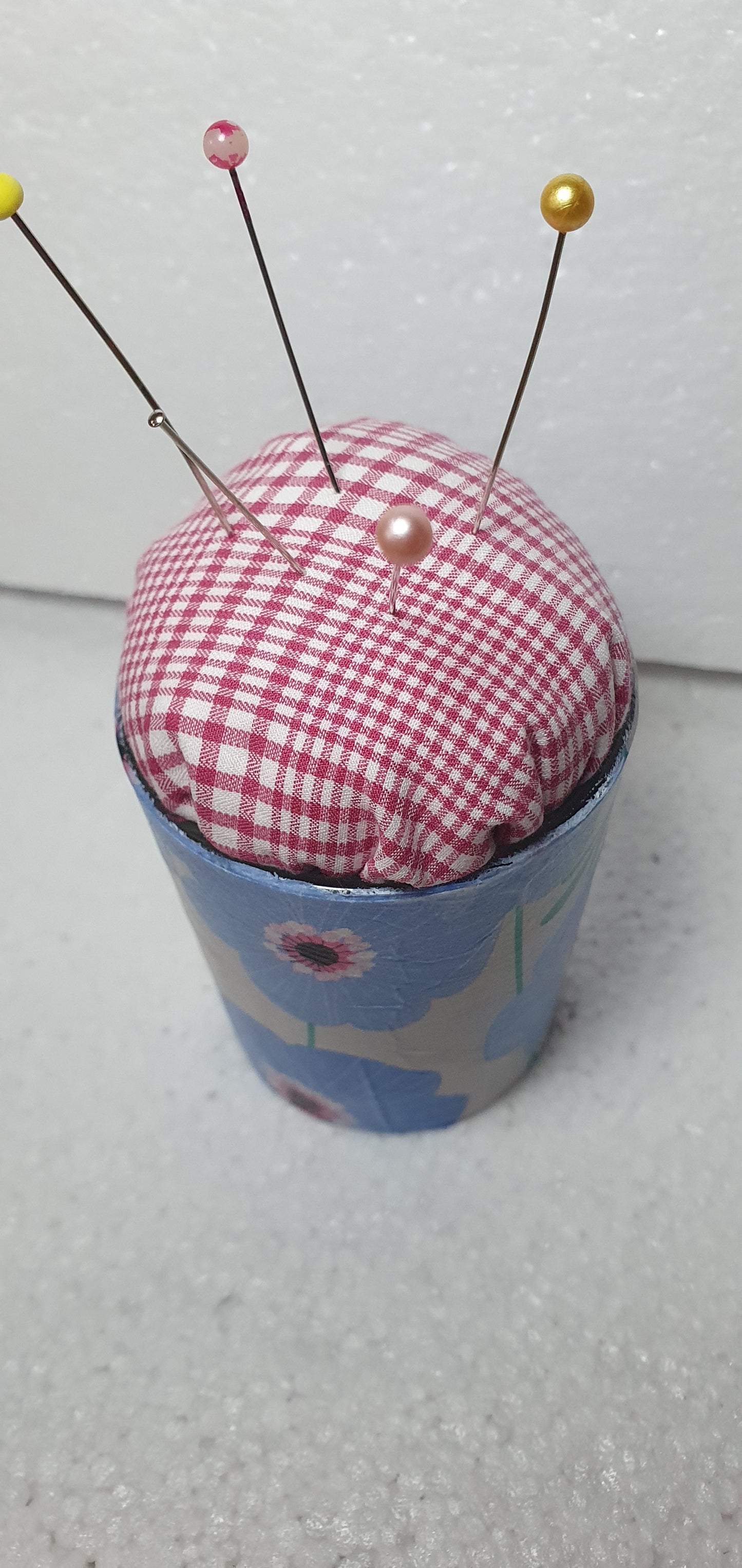 Small Blue White Flowers Hand Decorated PINK CHECK Pin Cushion Home Decor Gift