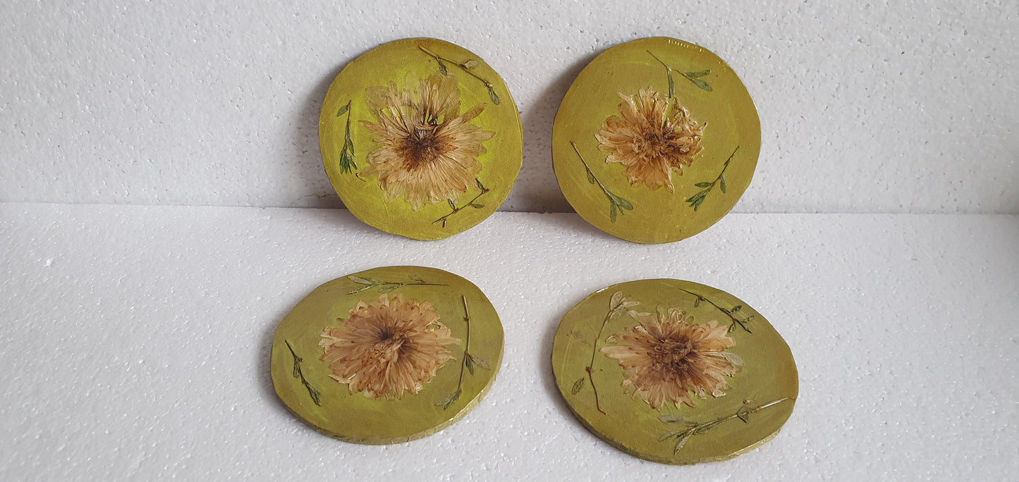 Gold Green Round Coasters Real Flowers Leaves Set Of Four Home Decor Gift
