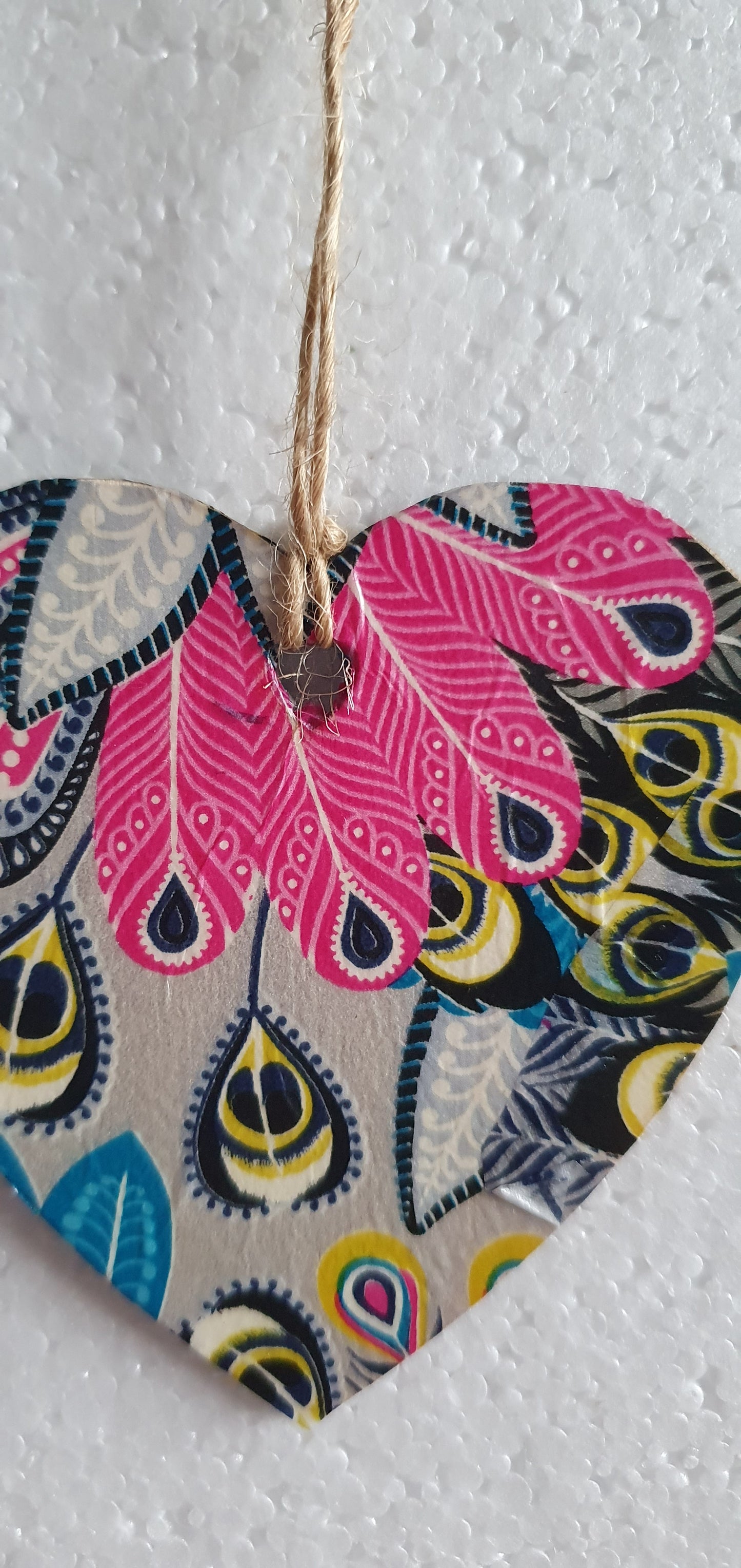 Decoupage Small Heart Black Pink Peacock Feathers Window Hanging Home Decor Gift