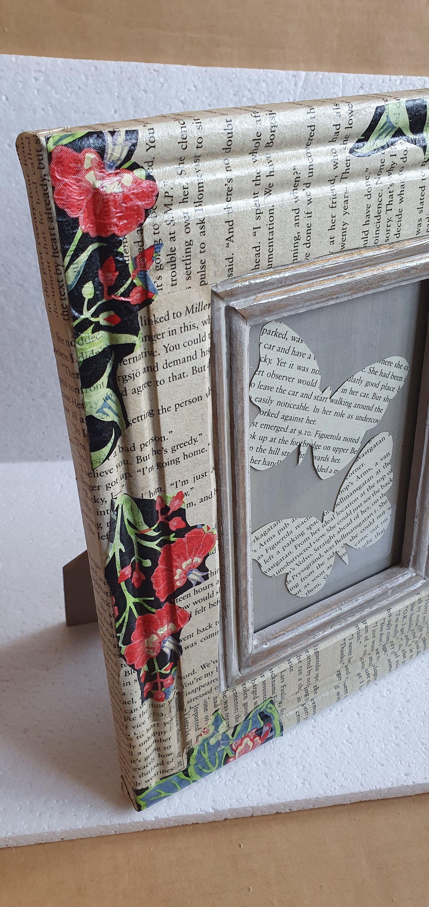 Decoupage Book Page Black Red Floral Abstract Photo Frame Home Decor Gift
