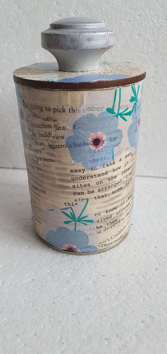 Upcycle Tin Can Desk Tidy With Lid Blue White Flower Pattern Book Page Decoupage Hand Decorated Home Decor Gift