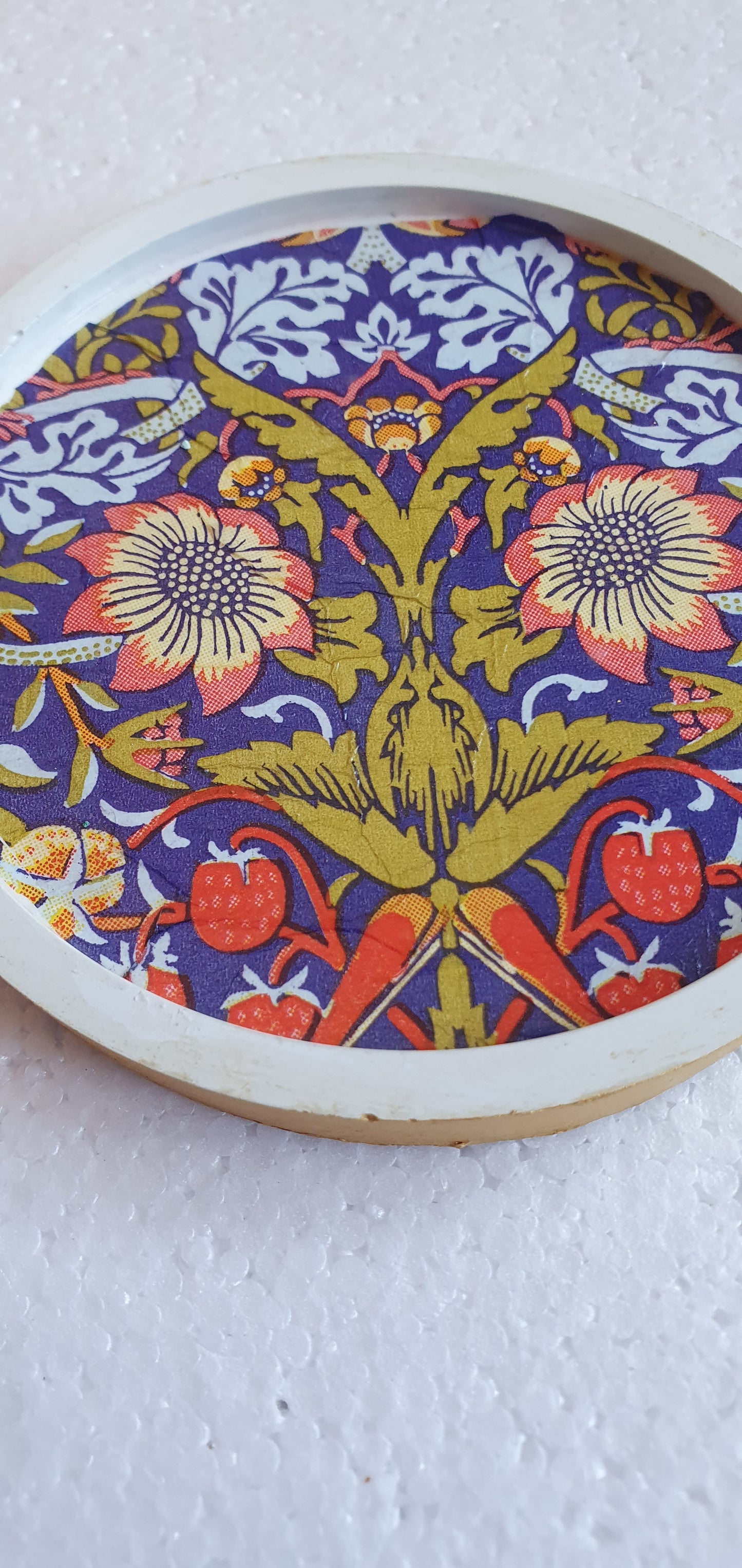 Single Round Decoupage Coaster White Cement Base Red Yellow Home Decor Gift