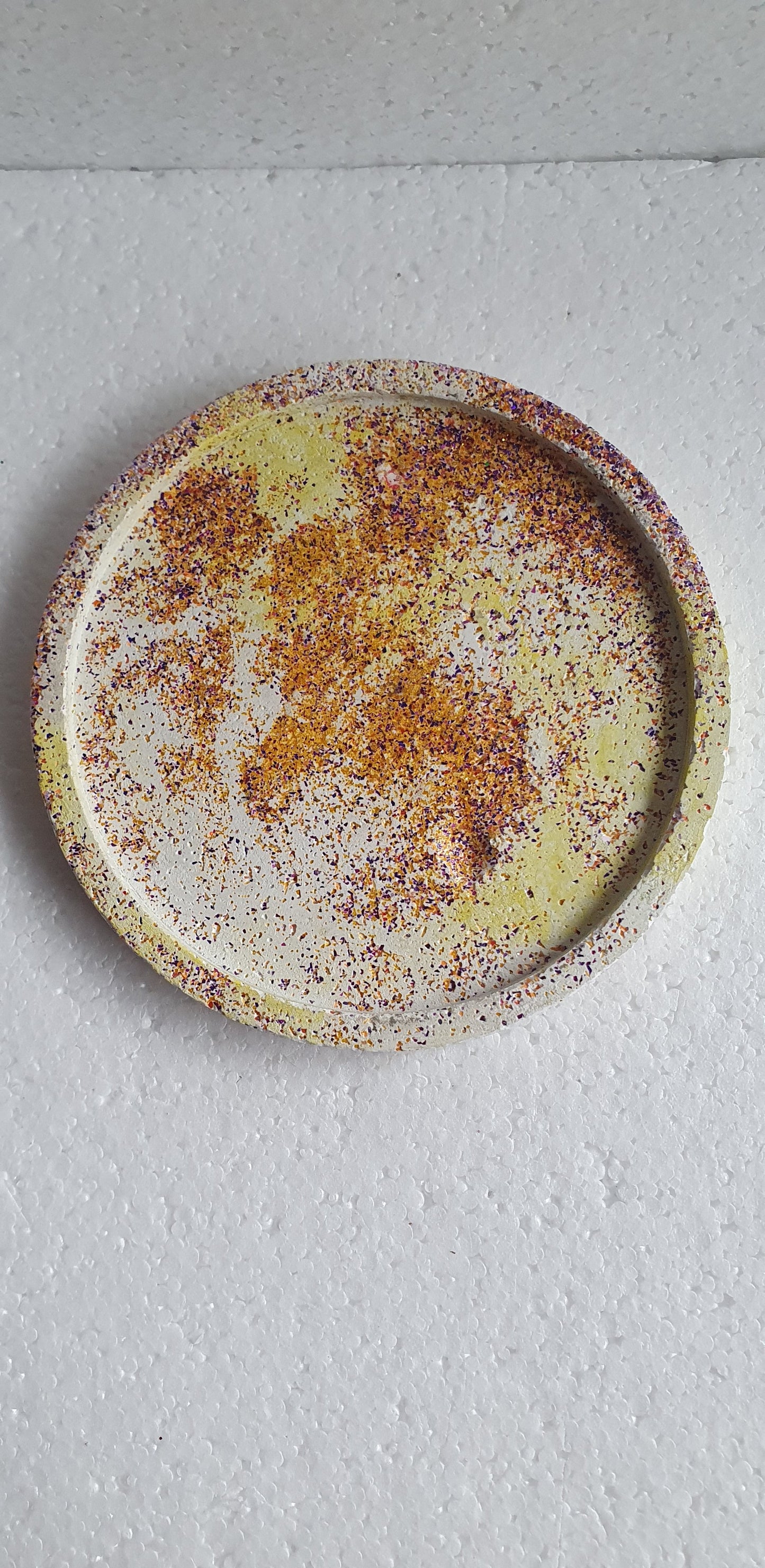 Single Round Decoupage Coaster Trinket Tray Cement Base White Gold Yellow Home Decor Gift