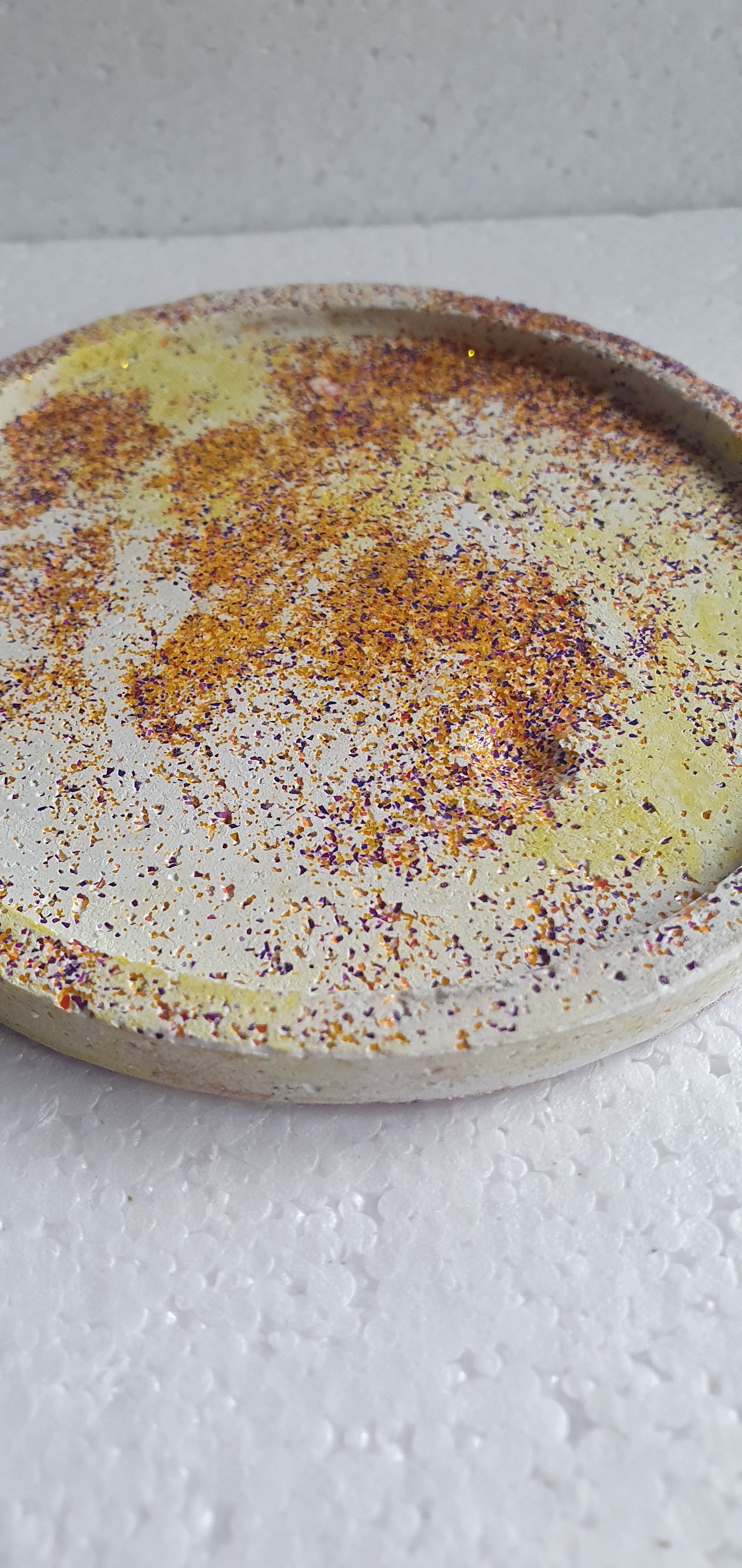 Single Round Decoupage Coaster Trinket Tray Cement Base White Gold Yellow Home Decor Gift