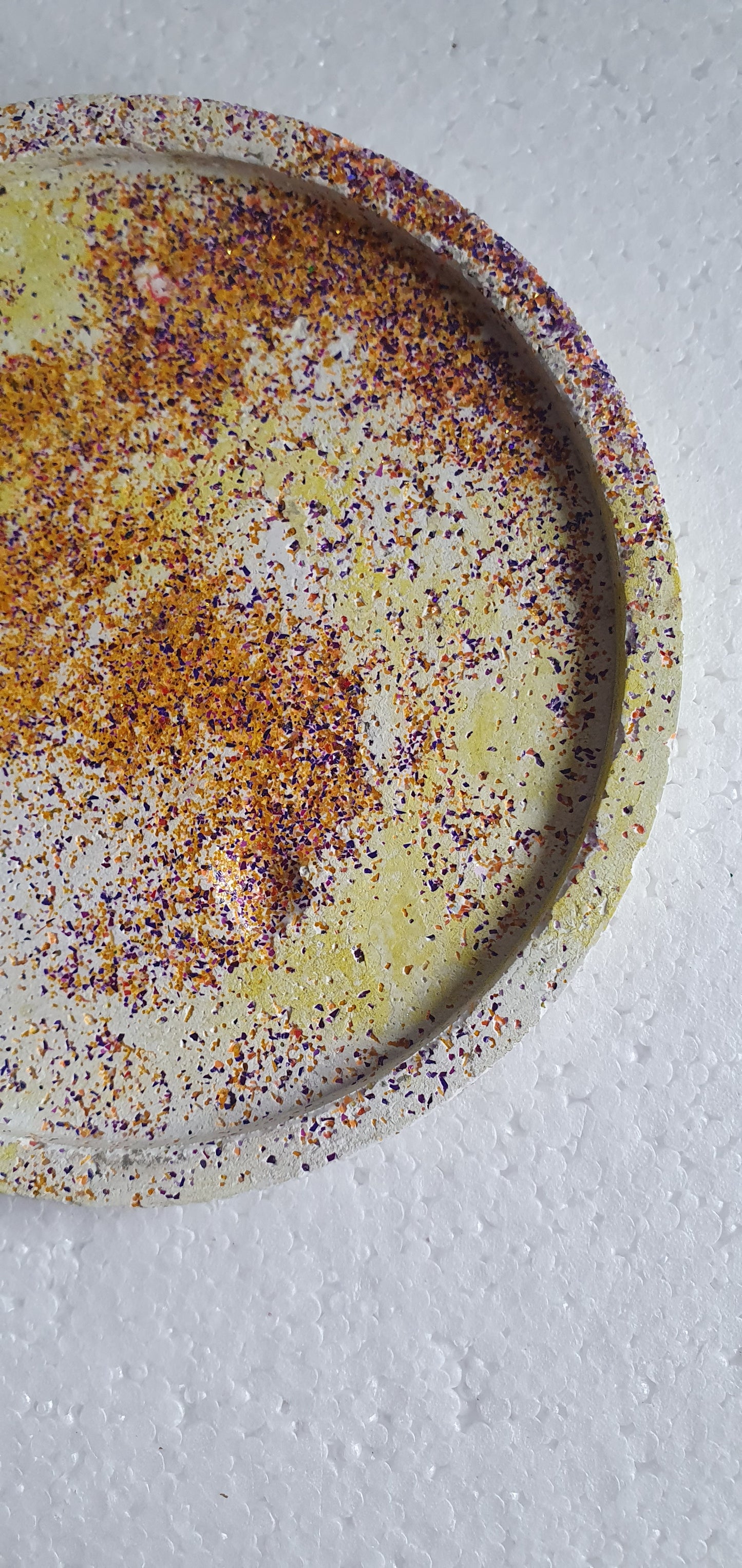 Single Round Decoupage Coaster Trinket Tray Cement Base White Gold Yellow Home Decor Gift