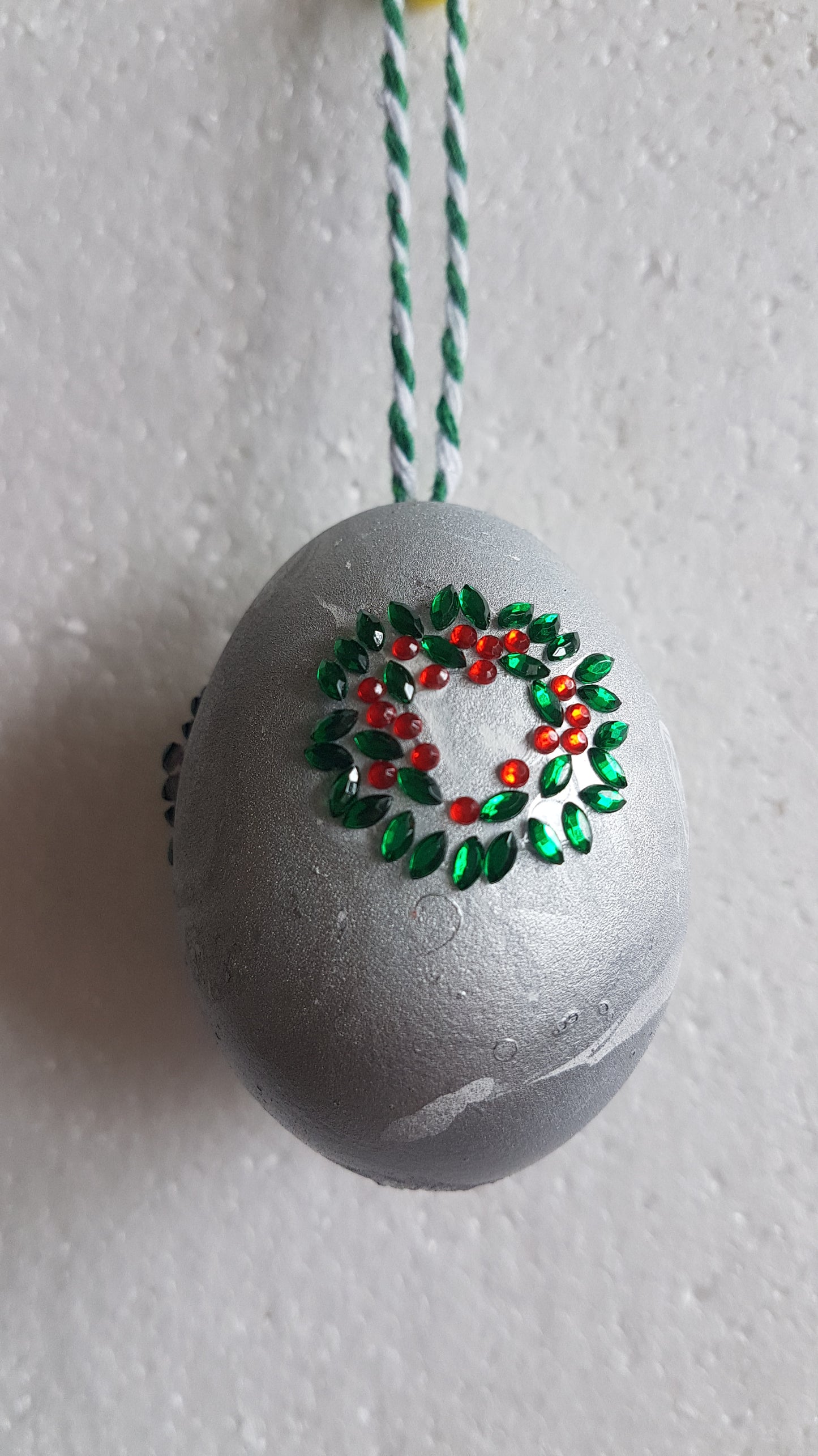 Decorated Egg Window/Tree Hanging Green Silver Red Home Decor Gift