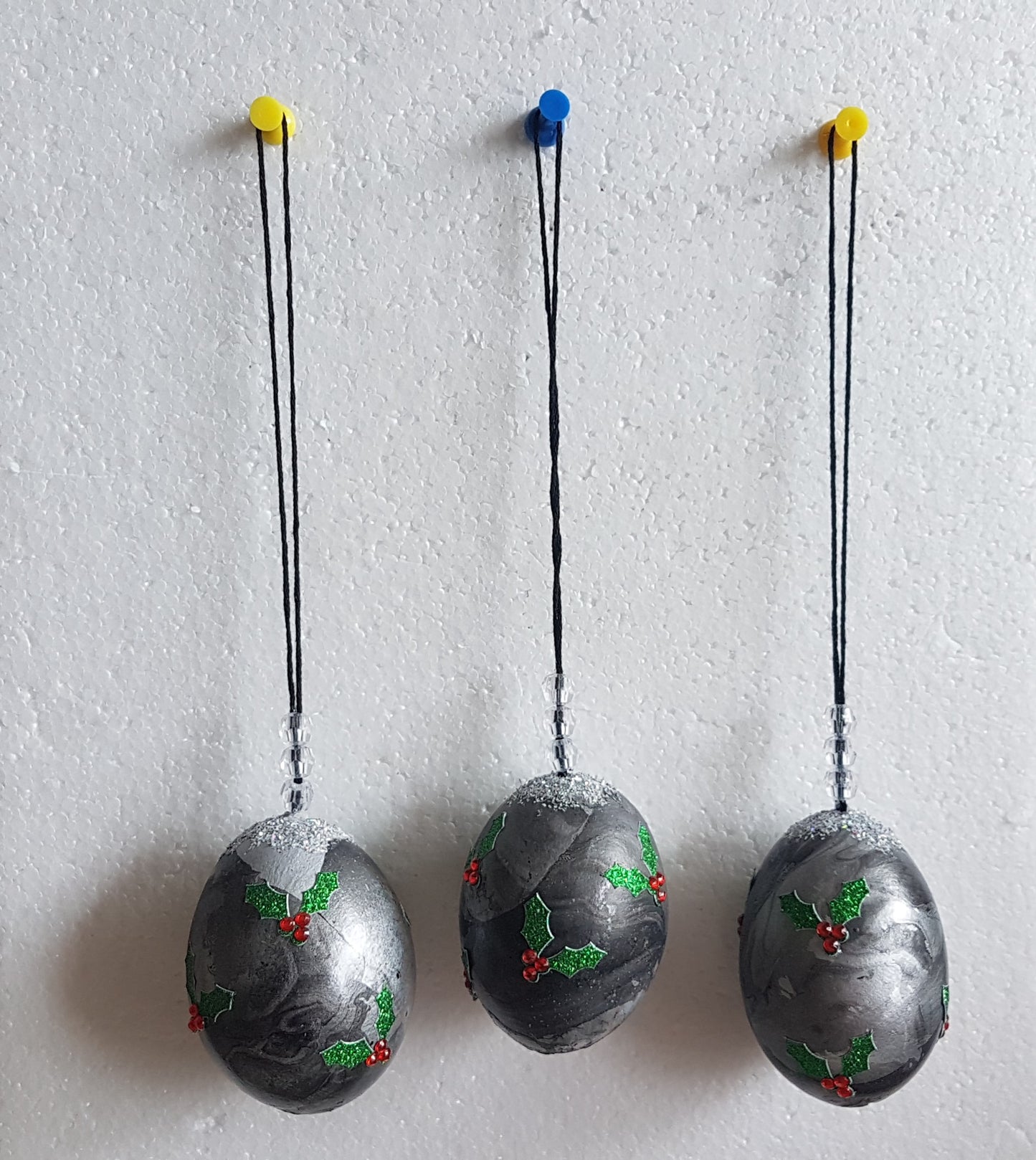 Decorated Egg Window/Tree Hanging Black Green Silver Red Home Decor Gift