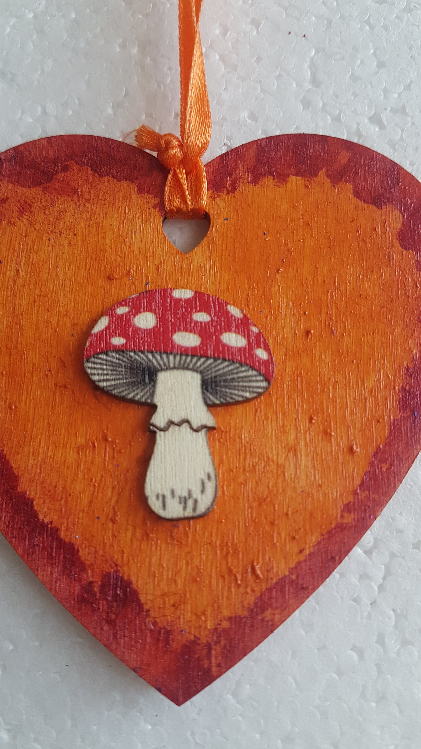 Small Autumn Wooden Heart Acorns Toadstool Window Hanging Gift