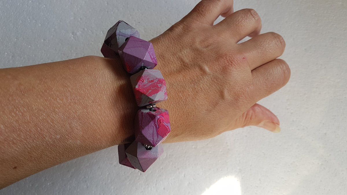 Chunky Wooden Octagonal Bead Elastic Grey Purple Pink Bracelet