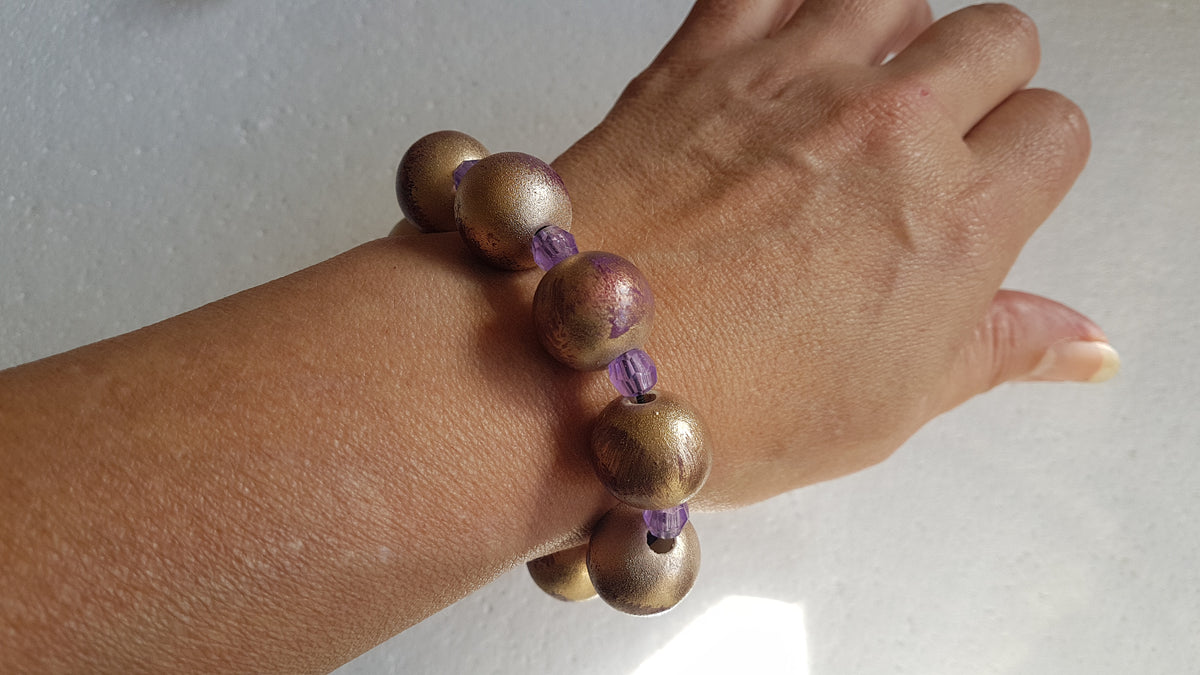 Chunky Wooden Bead Elastic Gold Purple Bracelet