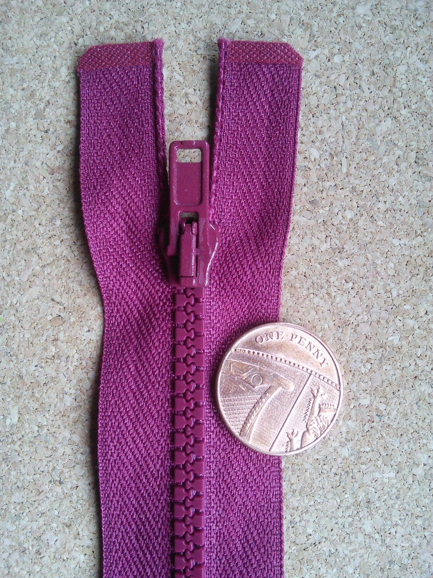 Raspberry red zip small chunky separating zip 23.5 inch (59.5cm) plastic open ended