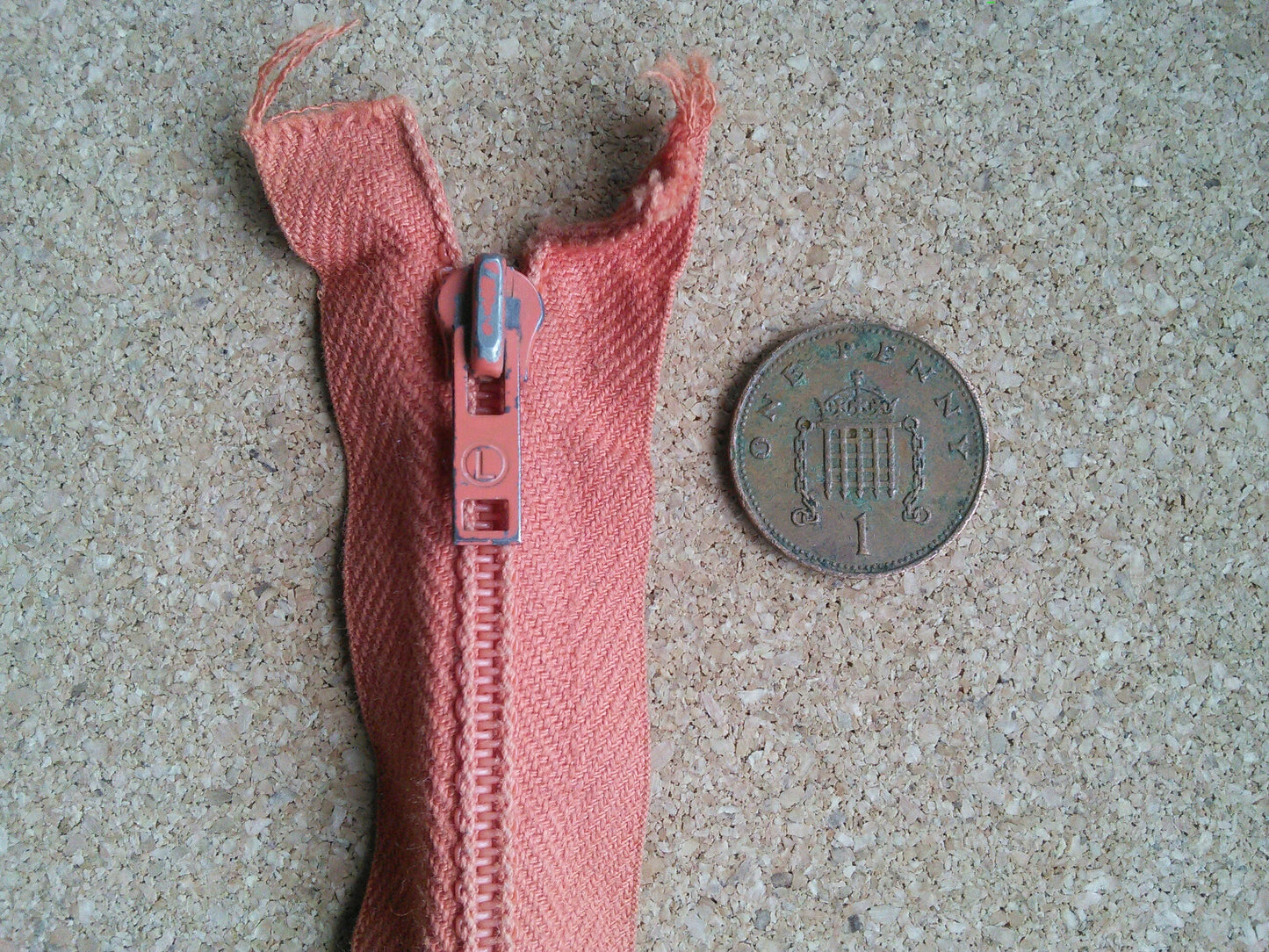 Orange terracotta zip 12 inch (30.5cm) YKK nylon closed end