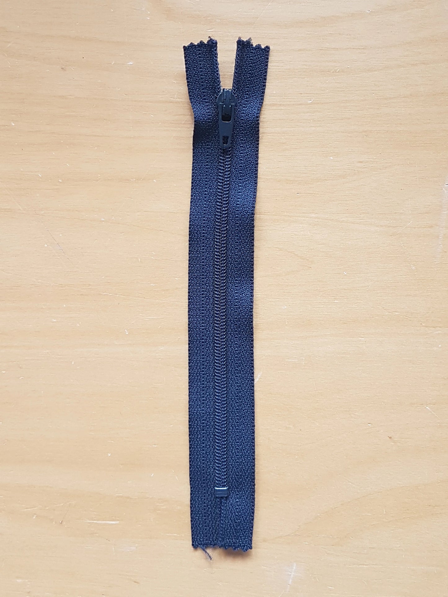Black zipper plastic nylon 14 inch (35.5cm) closed end
