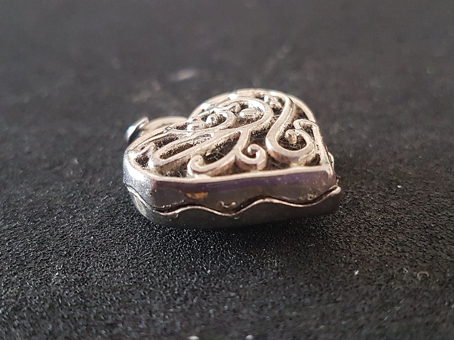 Silver Heart Hollow Preloved Upcycle Pendant for Jewellery Making