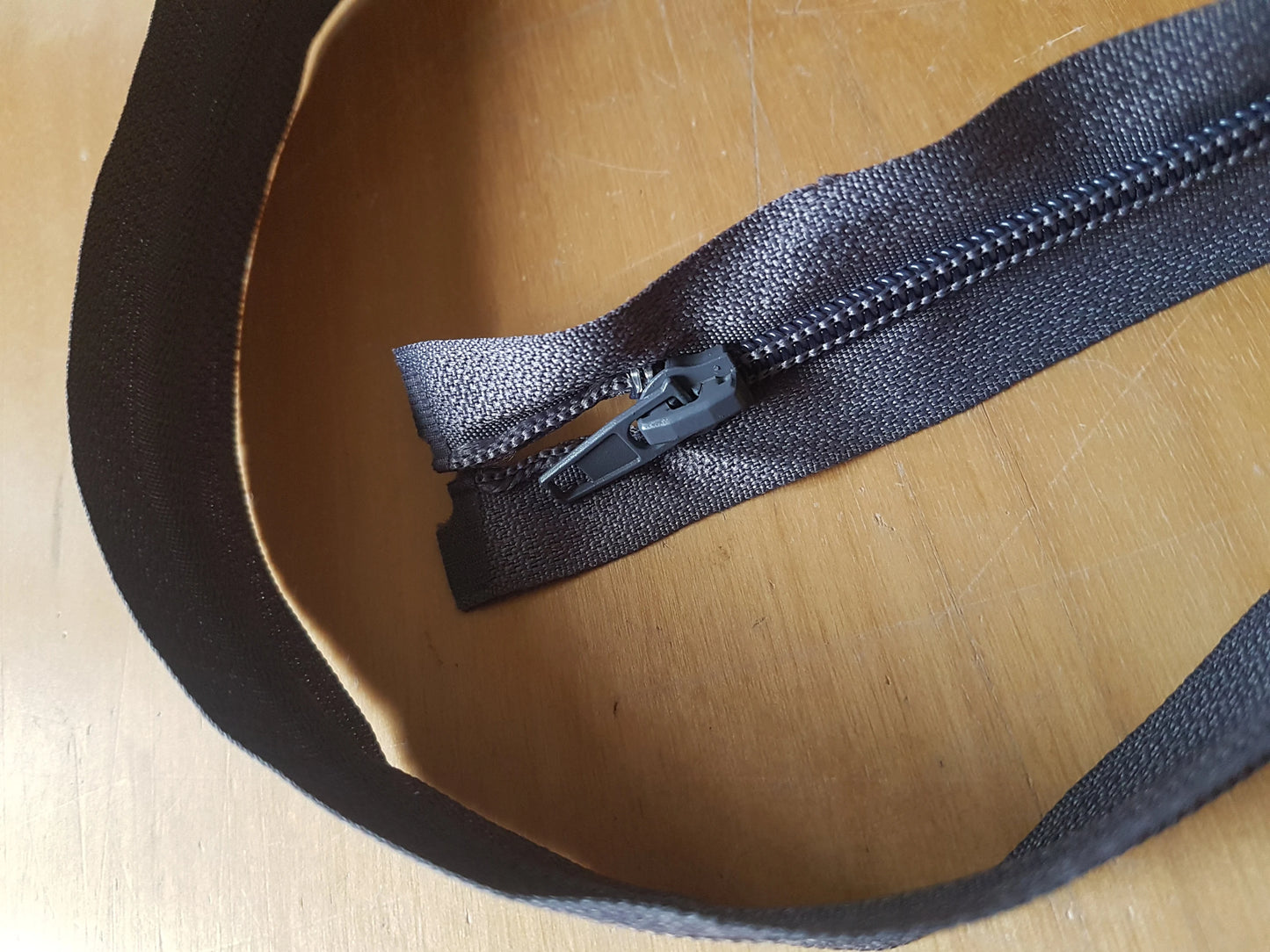 Nylon Zips No.5 Open-end Dark Grey 70cm