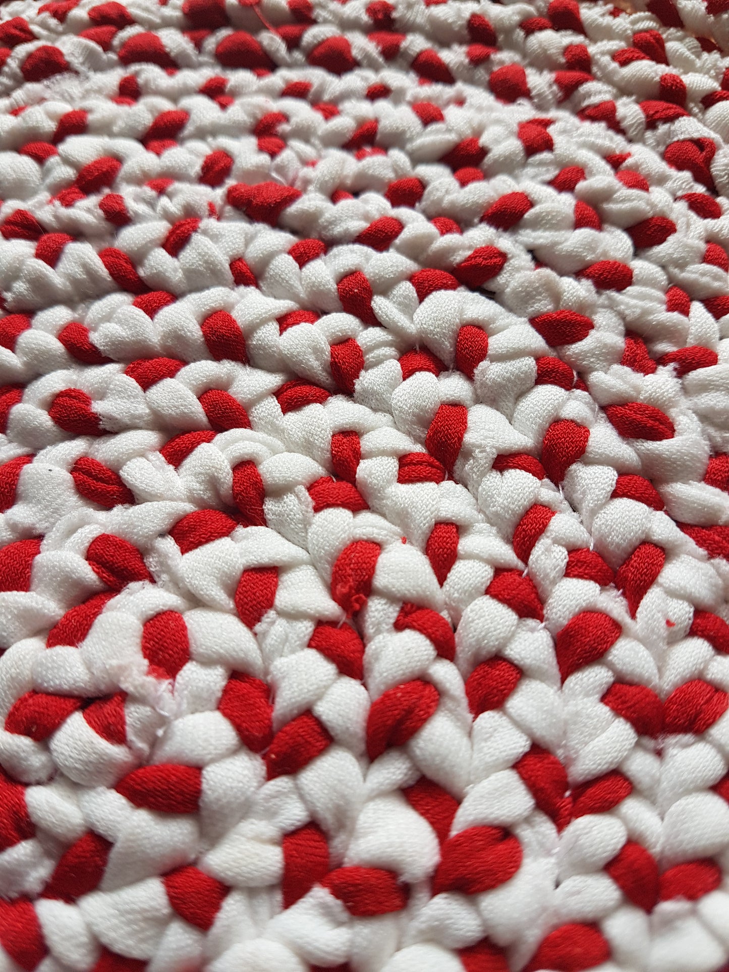 Handmade Coaster Place Mat Red White